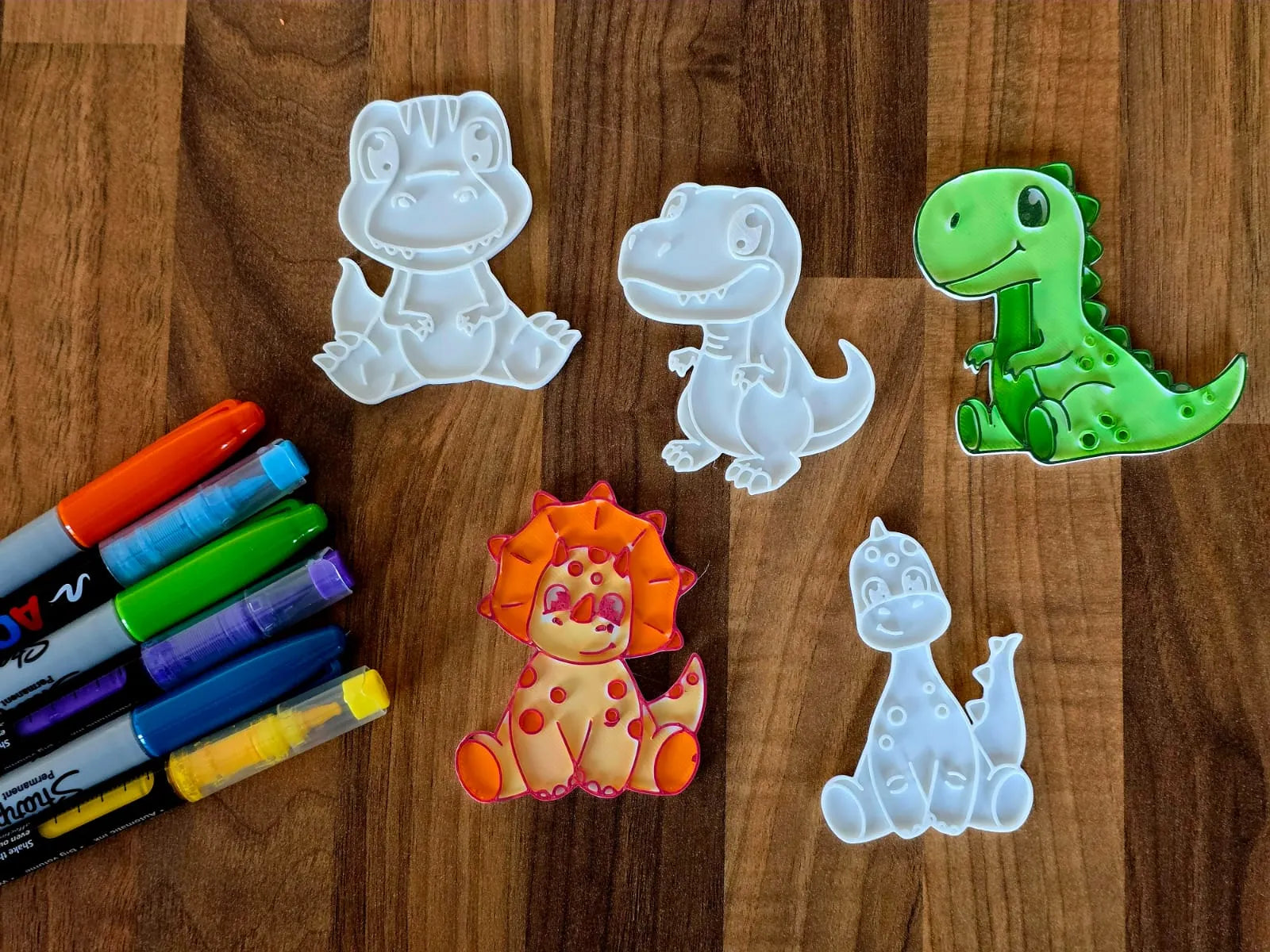 Dinosaurs Coloring Set